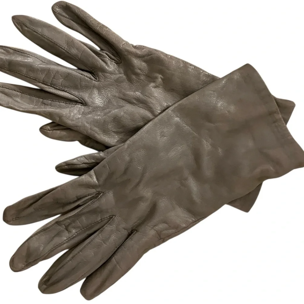 Aris Gray Gloves – Size 7½
